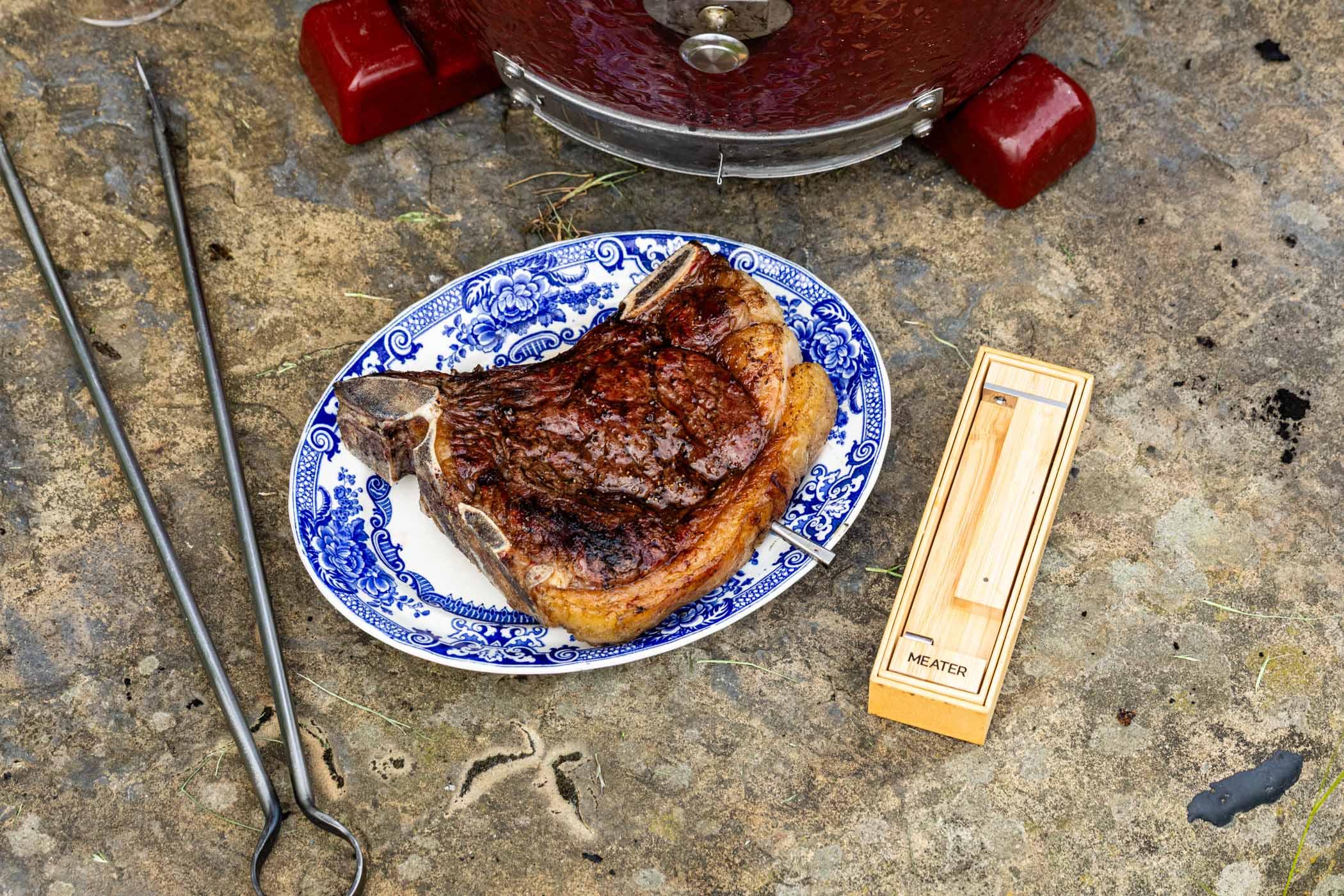 Sirloin Chop 800g & MEATER Pro