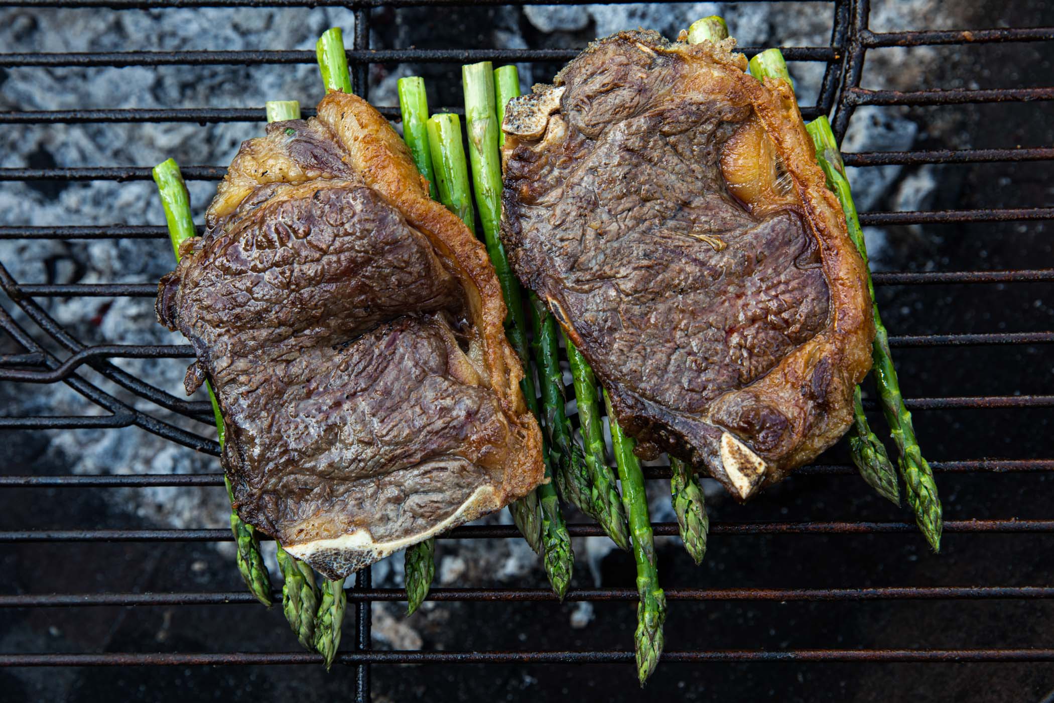 Buy Sirloin Steak, Bone-In Online1