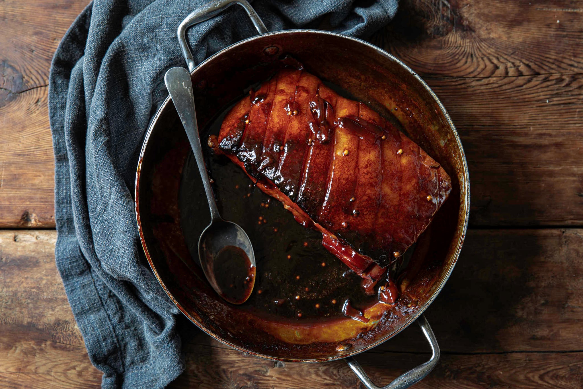 Dry-cured York-style Ham Rump, Boneless & Uncooked