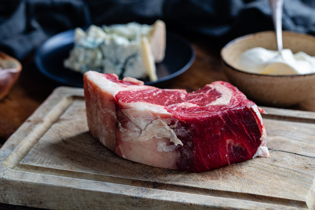 Sharing ribeye & Trullo's gorgonzola fonduta 🇮🇹