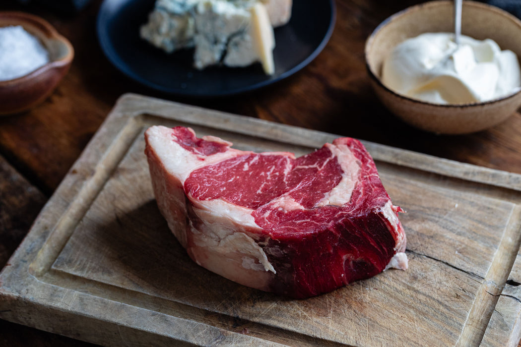 Sharing ribeye & Trullo's gorgonzola fonduta 🇮🇹