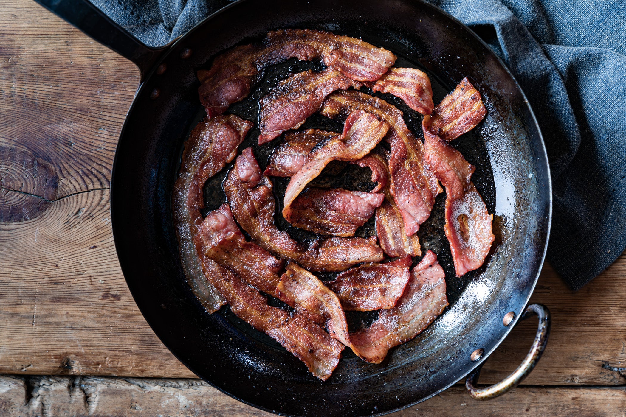 Dry-Cured Smoked Streaky Bacon